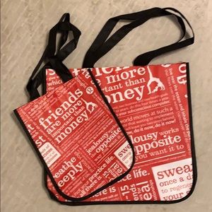 Lululemon totes